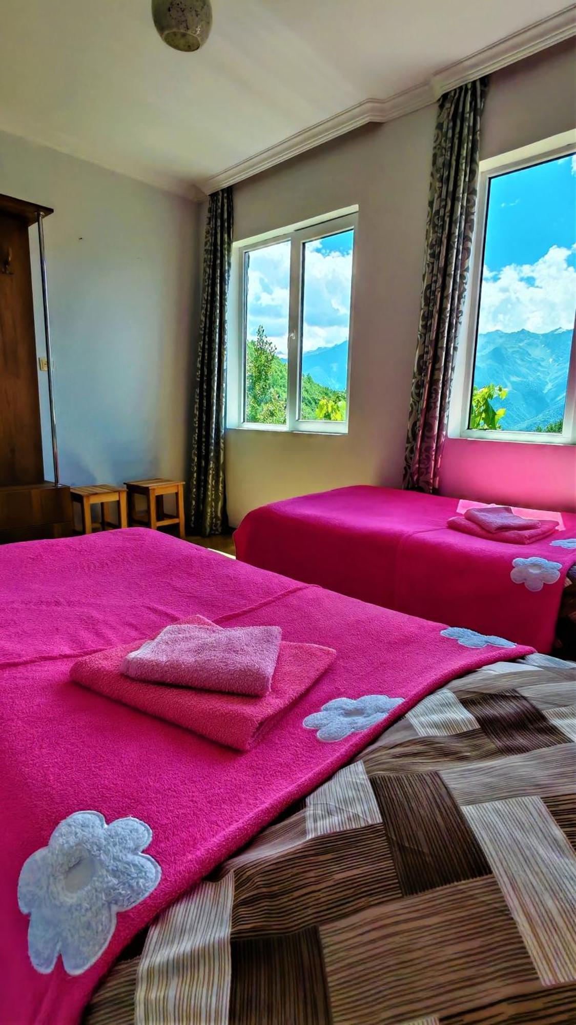 Gujejiani Guest House Местія Екстер'єр фото