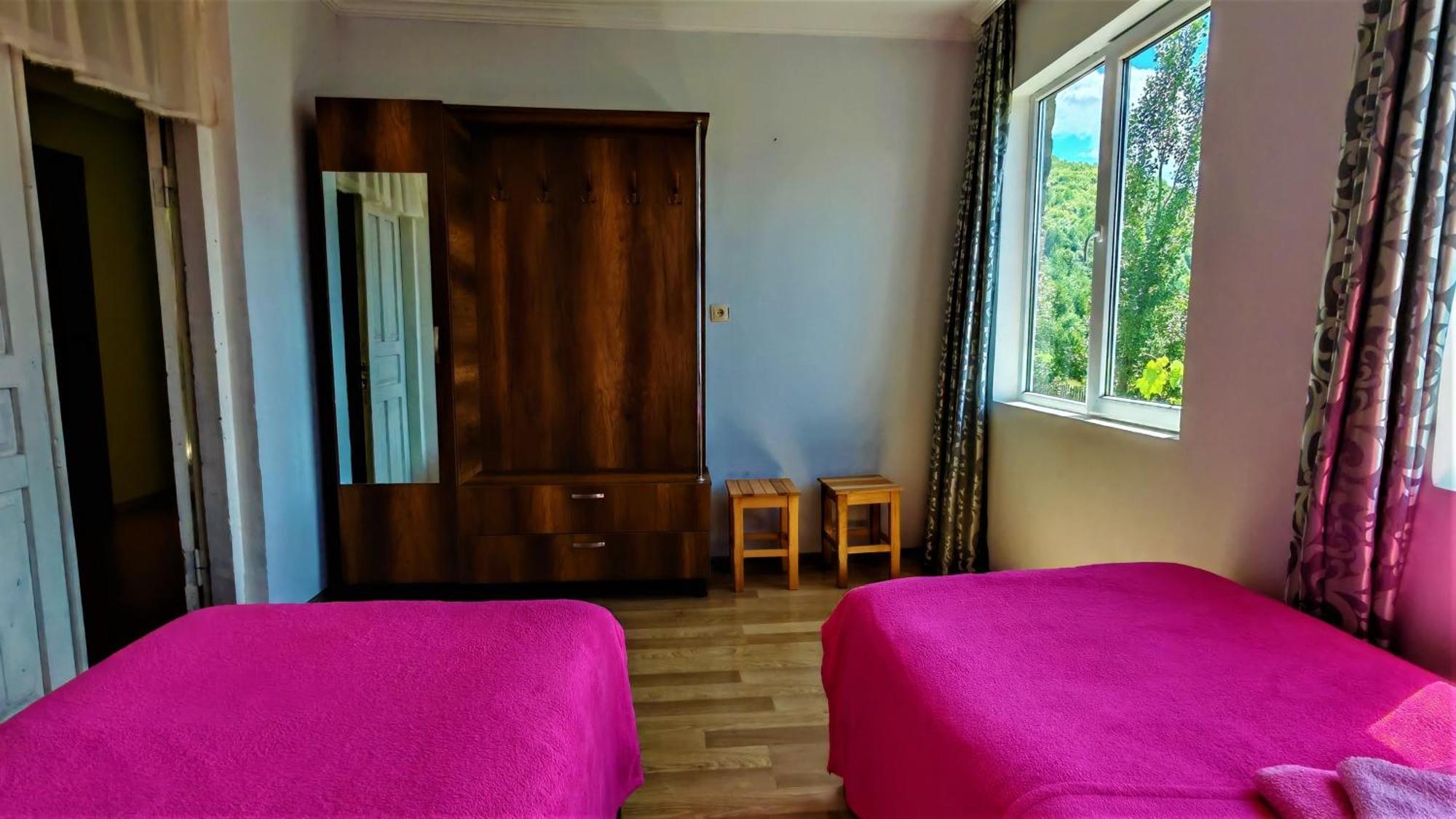 Gujejiani Guest House Местія Екстер'єр фото